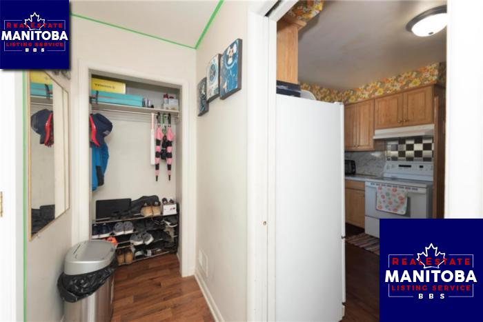 Property 817 Burrows Ave img1