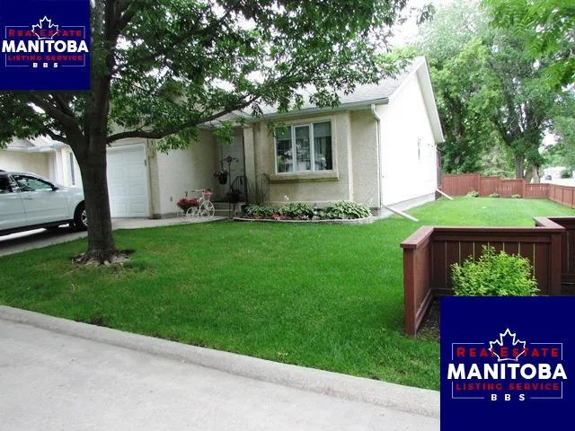 1 352 Hanover St, Steinbach
