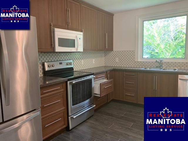 Property 12 Waterford Bay img1