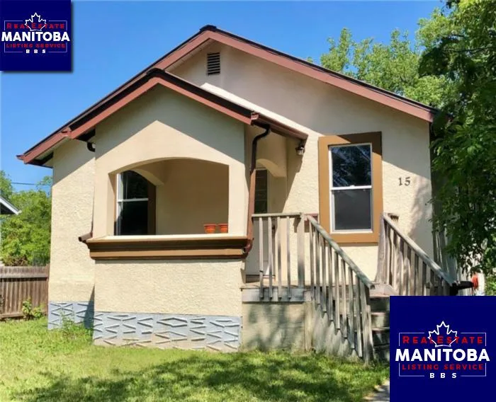 15 St David Rd, Winnipeg