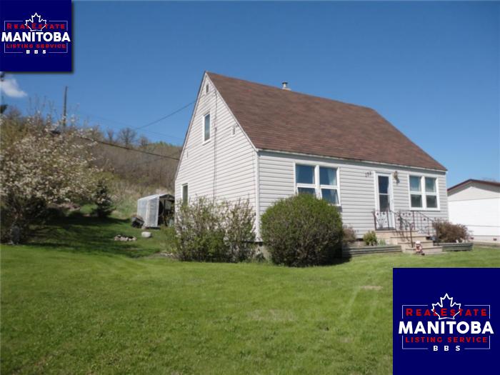 Property 103 6th Ave Ne img1