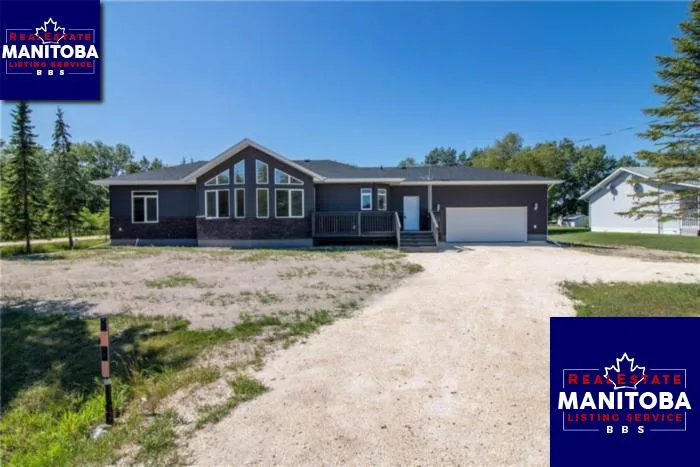 35 Westshore Rd, Gimli
