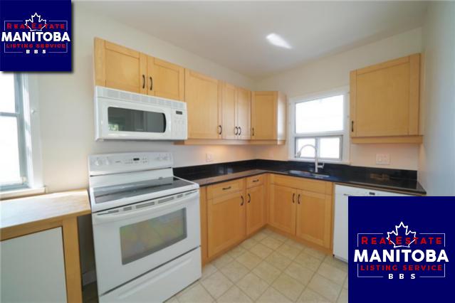 Property 553 Queenston St img1