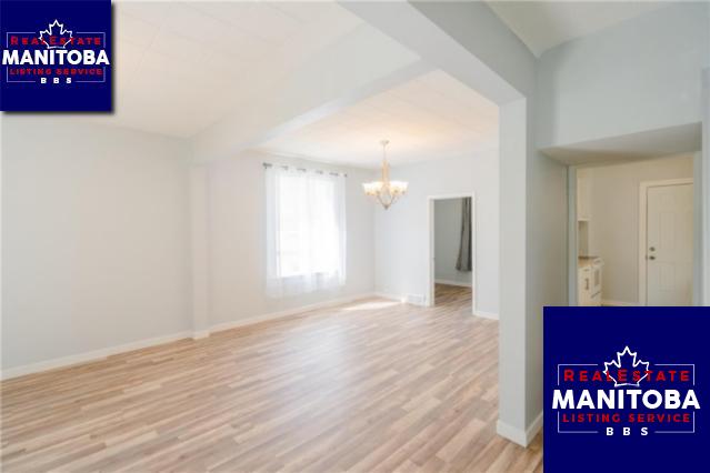 Property 662 Simcoe St img1