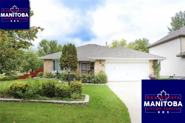 2 Foxmeadow Dr