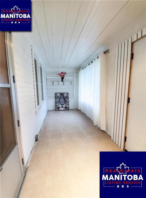 Property 872 Lipton St img1