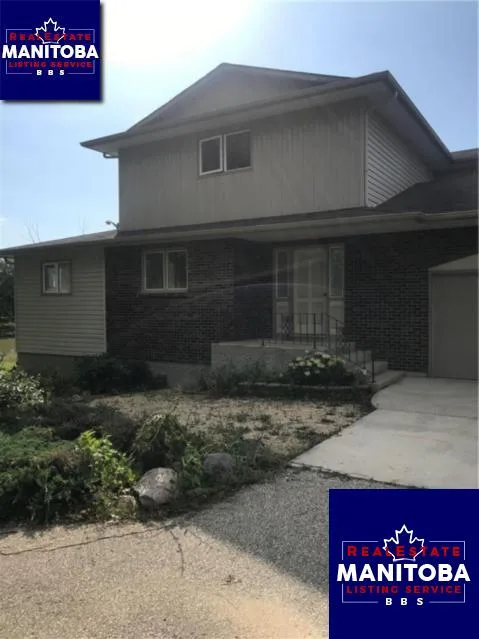 28 Mcintosh Rd, Winnipeg