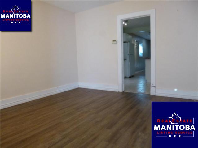 Property 1152 Garfield St N img1