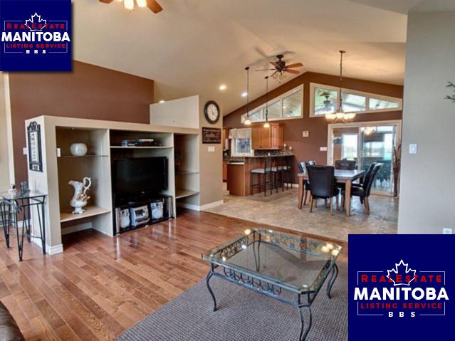 Property 16 Cedar St img1