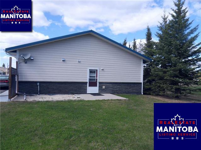 Property 5 174 Minnewawa St img1