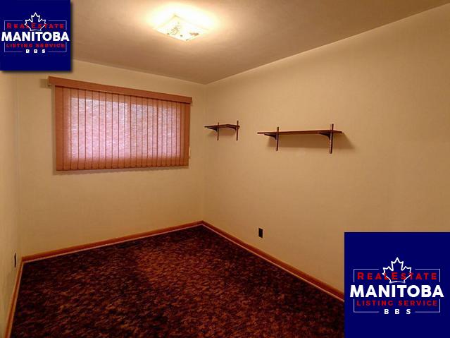 Property 341 Kildare Ave E img1