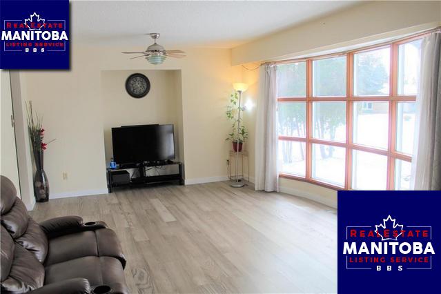 Property 88 Wadham Bay img1