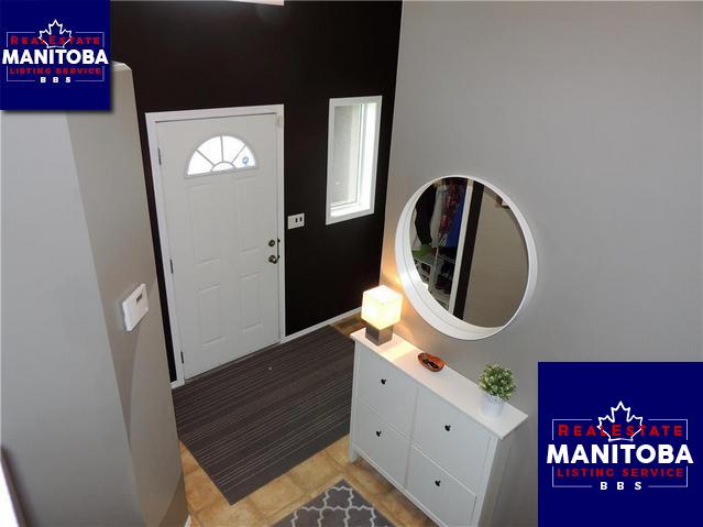 Property 98 Simard St img1