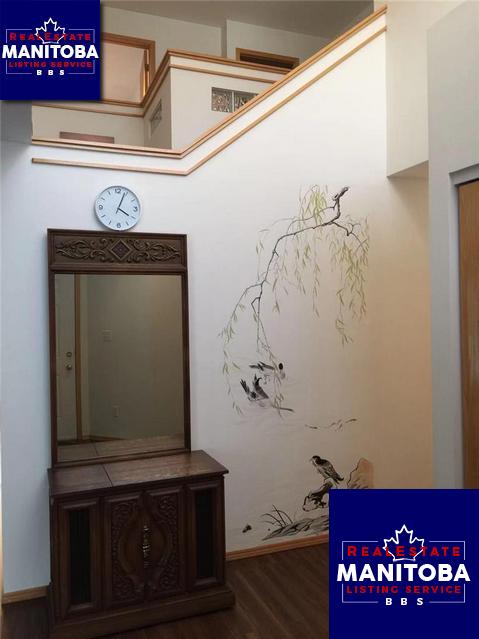 Property 30 Raphael St img1