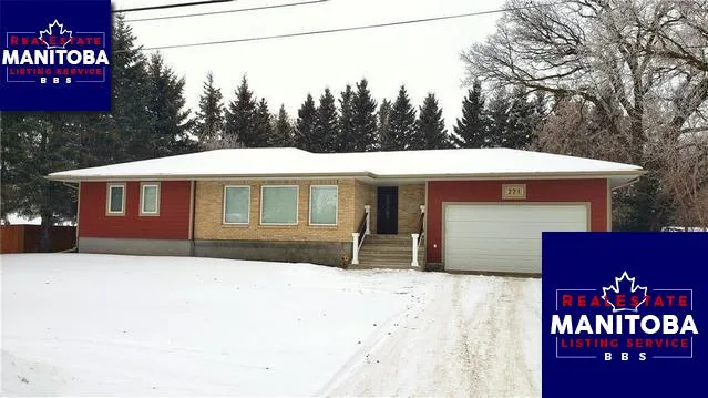 221 Fanny St, Carberry
