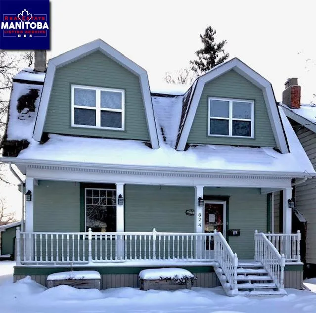 824 Jubilee Ave, Winnipeg