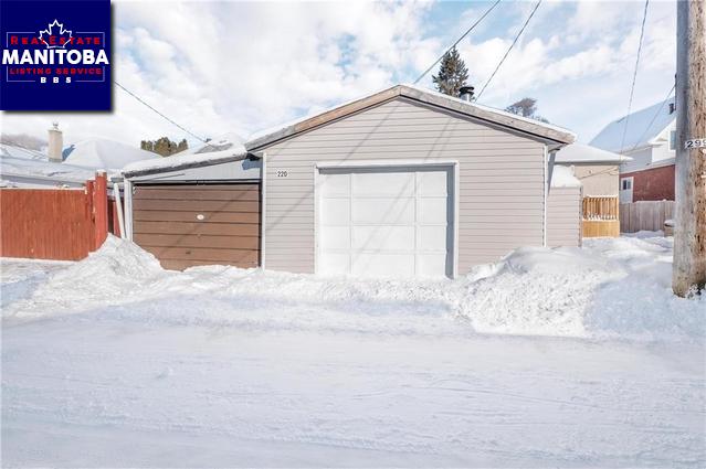 Property 220 Harbison Ave img1