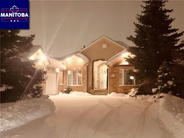 144 Lindenshore Dr, Winnipeg