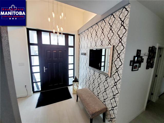 Property 75 Burntwood Dr img1