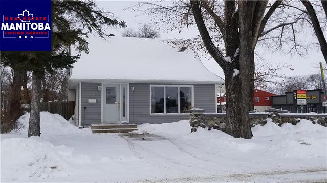 Property 1 Strathcona Rd img1