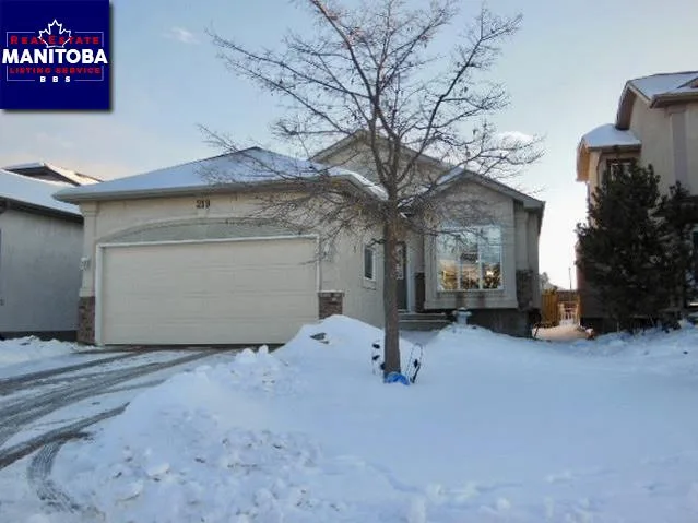 219 Fleetwood Rd