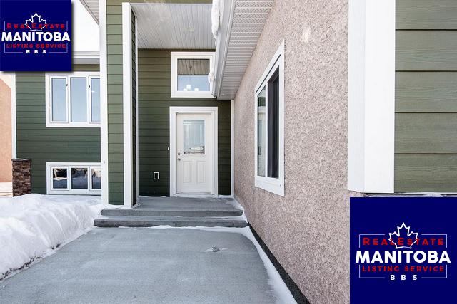 Property 38 Rockridge Cr img1