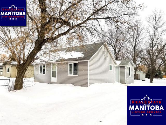 Property 271 Main St S Main image