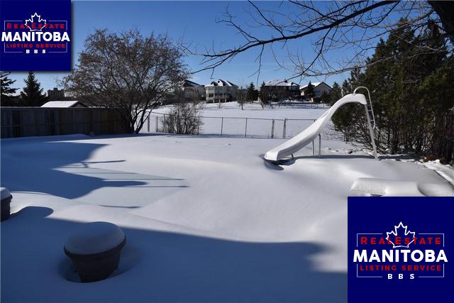 Property 16 Beaudry Bay img1