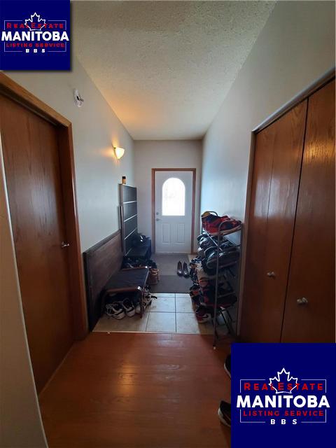 Property 139 1185 St Annes Rd img1