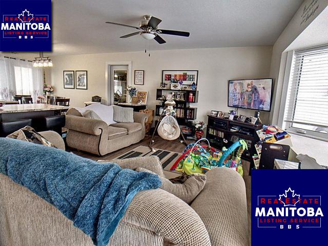 Property 1262 Pandora Ave W img1