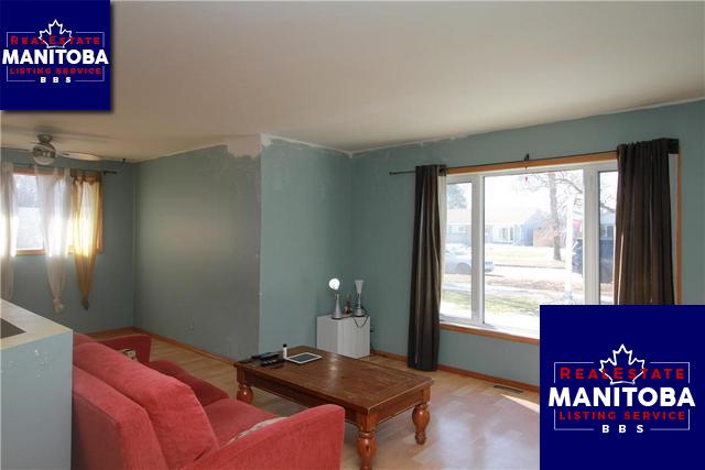 Property 450 Kent Rd img1