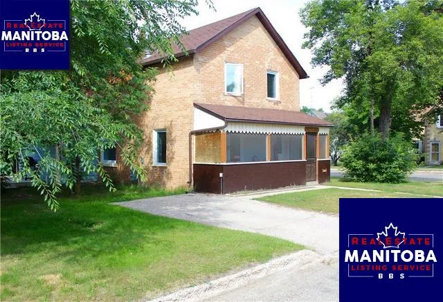 606 10th Ave S, Virden
