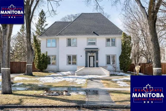 214 Lamont Blvd, Winnipeg