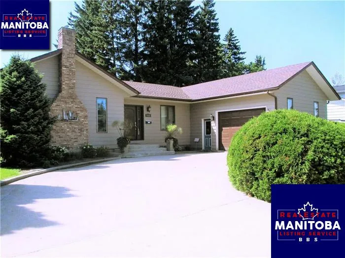 1111 Dorothy St, Dauphin