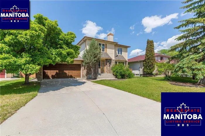 15 Fairland Cove, Winnipeg
