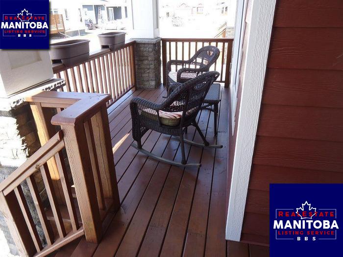 Property 18 70 Oak Forest Cr img1