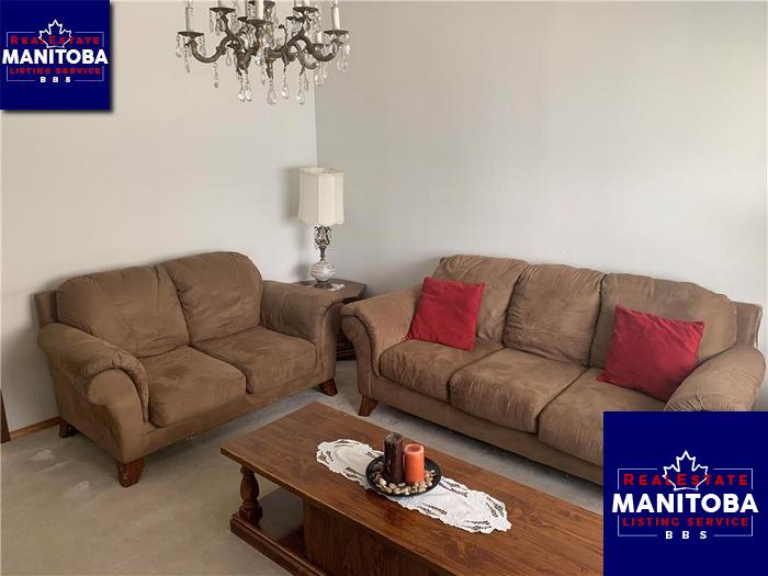 Property 1666 Alexander Ave img1