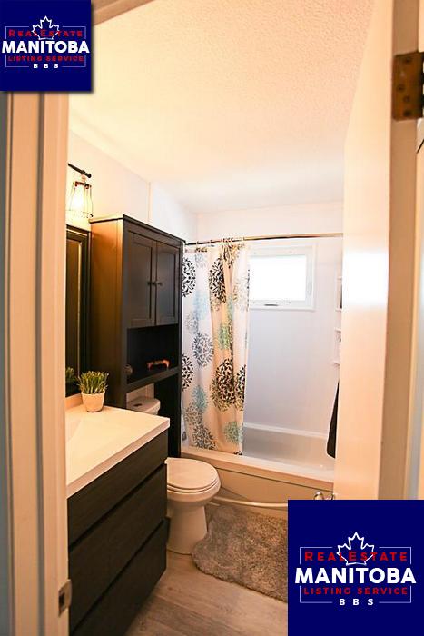 Property 34 Spruce Thicket Walk img1