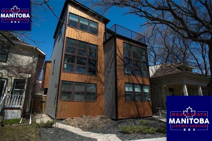 149 Masson St, Winnipeg