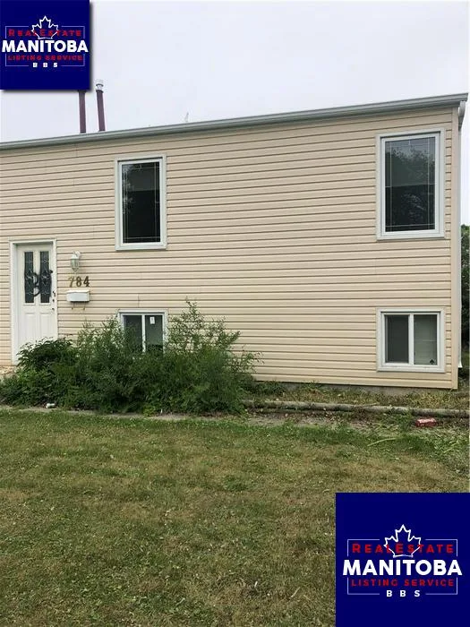 784 Sheppard St, Winnipeg