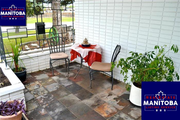 Property 1046 Stardust Ave img1