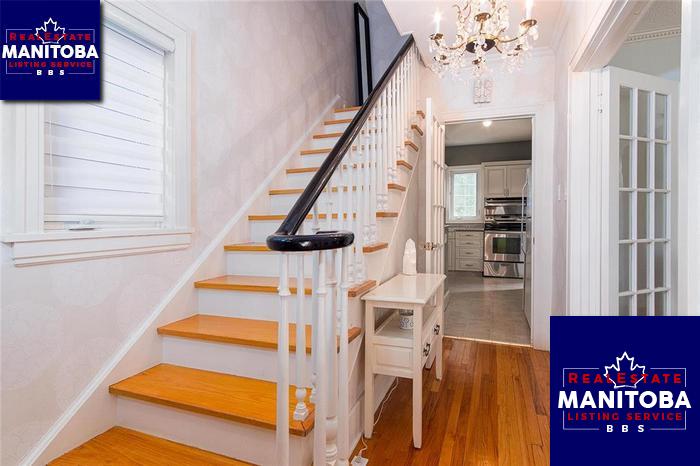 Property 1572 Wellington Cr img1