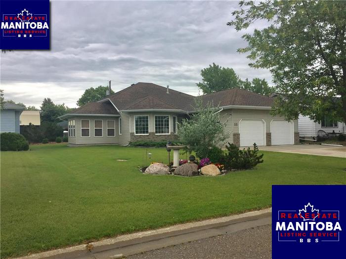 Property 32 Westwood Dr Main image