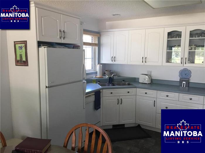 Property 32 Westwood Dr img1