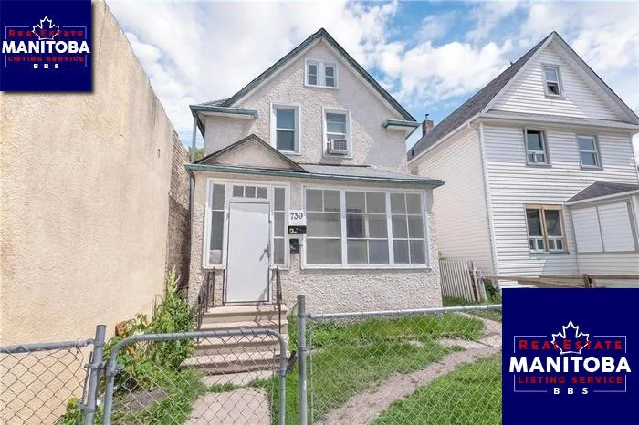 739 Selkirk Ave, Winnipeg