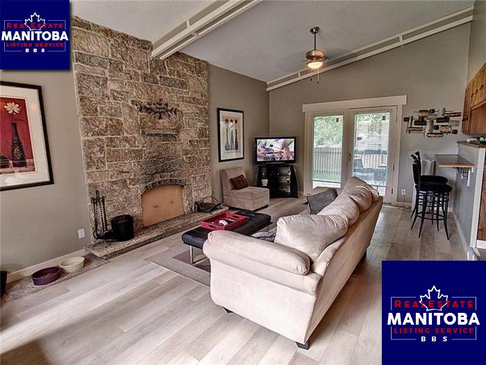 Property 1275 Chancellor Dr img1