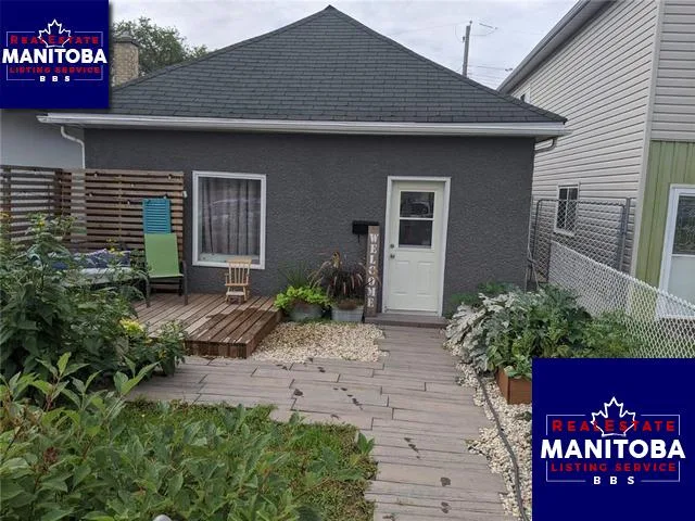 426 Thames Ave, Winnipeg