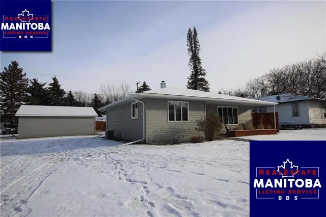 135 1st St Se, Carman