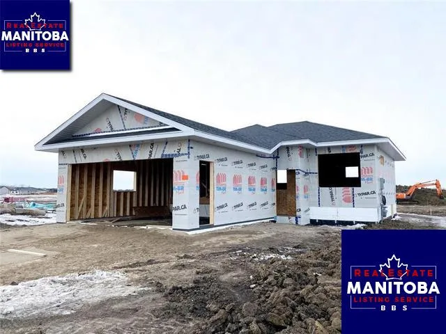 6 North Point Trail, Winkler