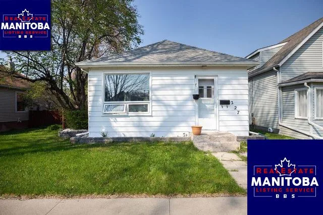 227 Kilbride Avenue, Winnipeg